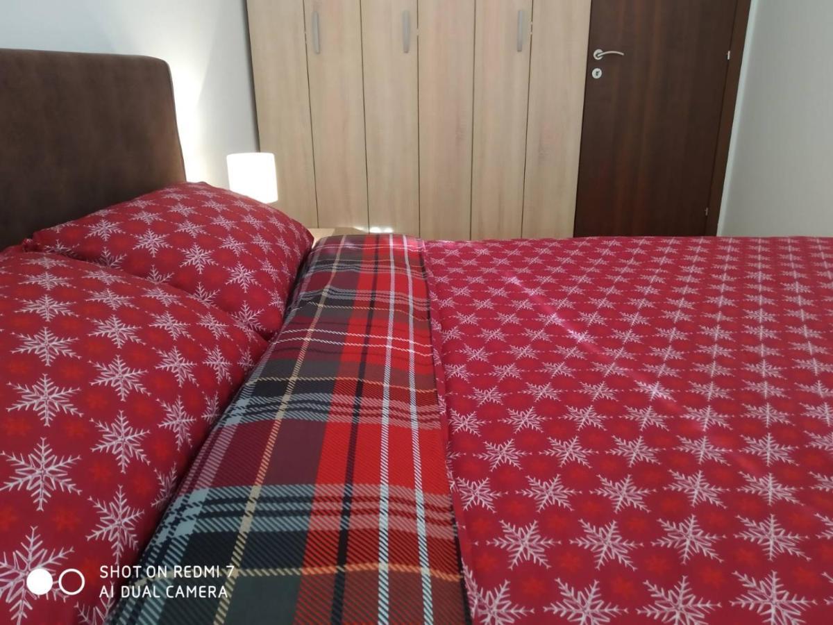 Renta Apartman Podgoriţa Exterior foto