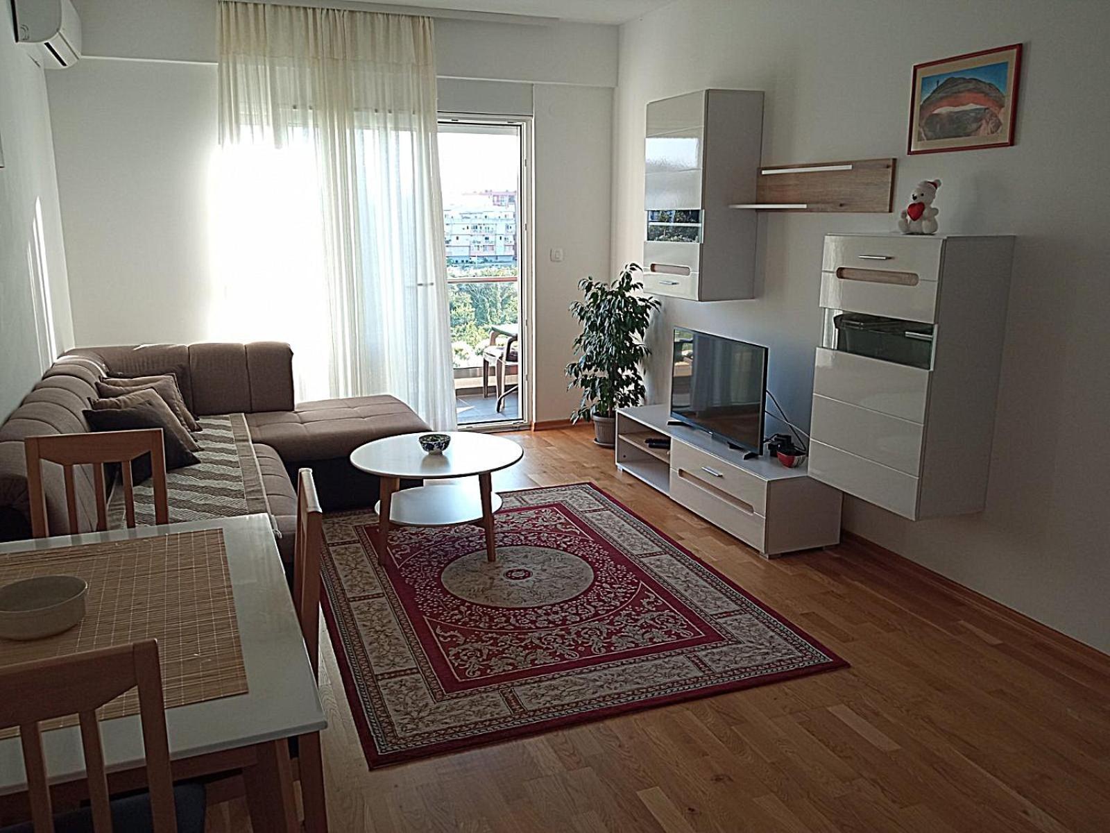 Renta Apartman Podgoriţa Exterior foto