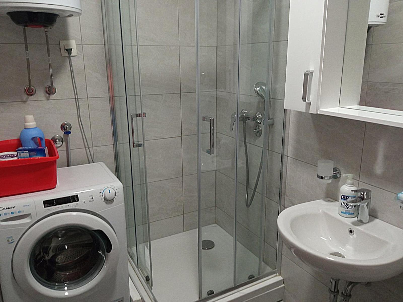 Renta Apartman Podgoriţa Exterior foto